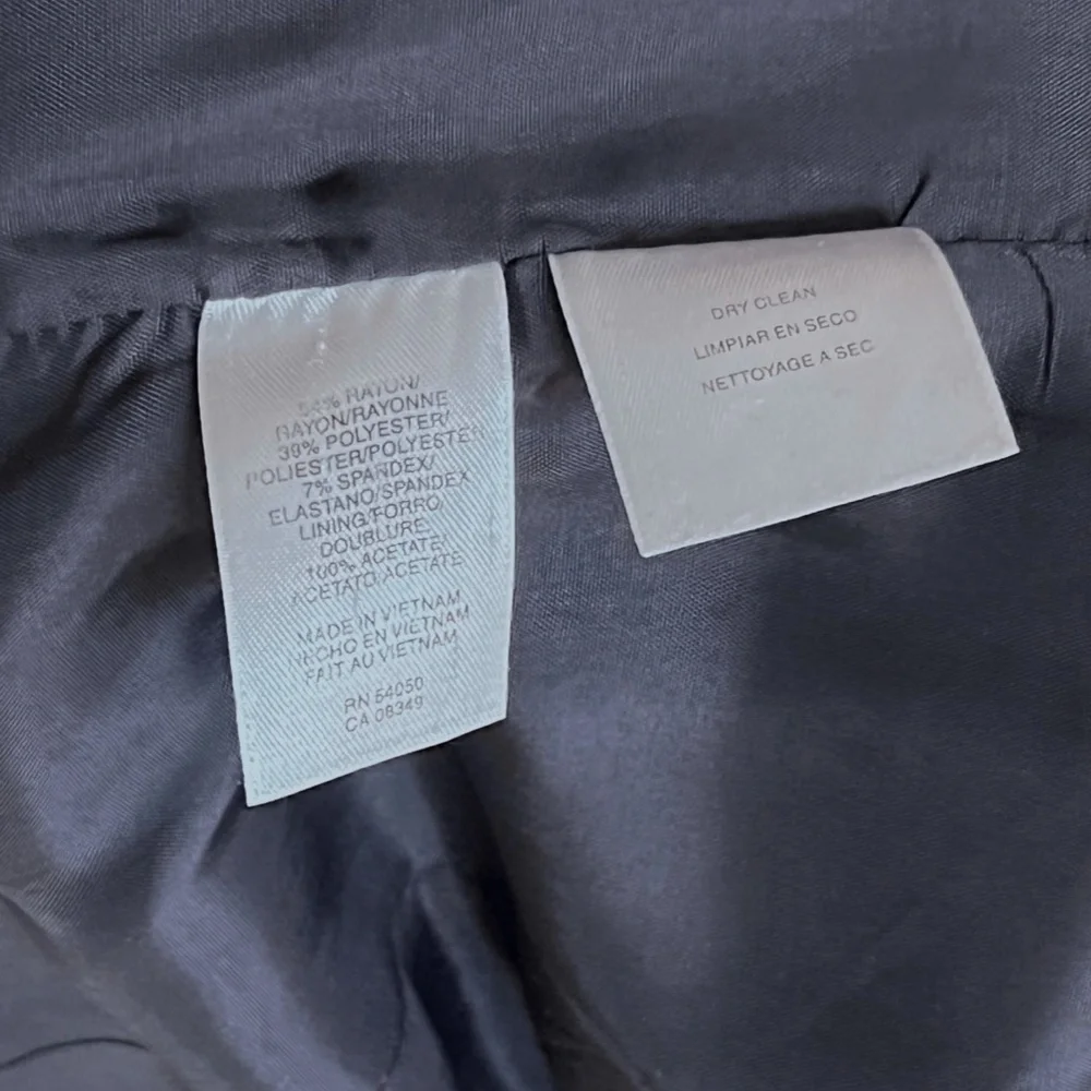 Dark Blue-Black, Lightweight, 2-Button Blazer | Jones New York - Picture 7 of 7